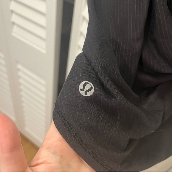 Lululemon Wild Tank Black/Dottie Dream Rose Neutral Blush Black Size 6 - Picture 6 of 6